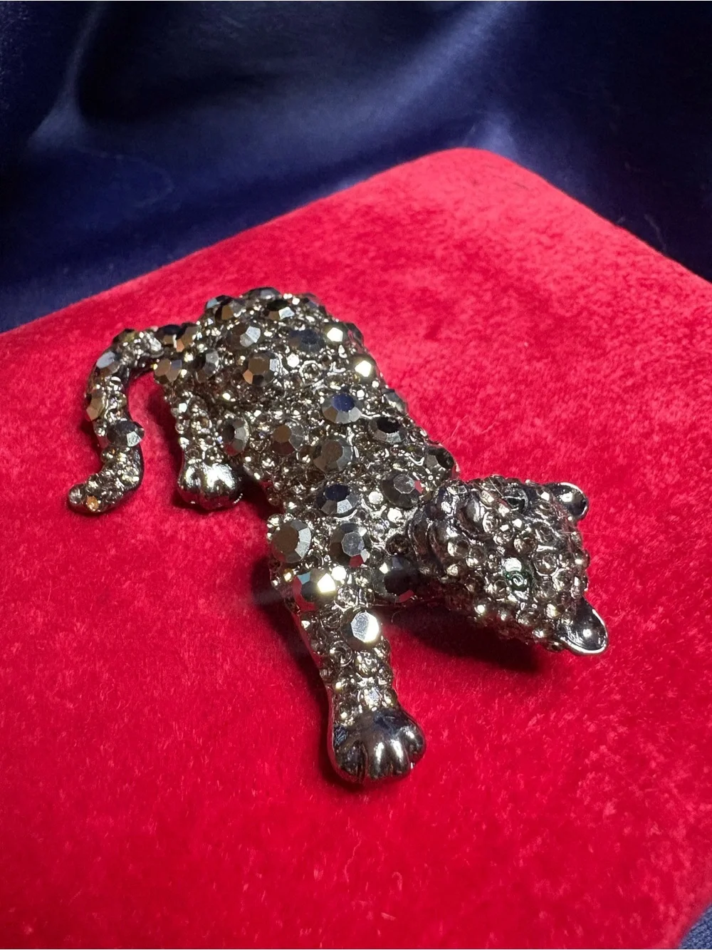 Brooch Cat Embellished Black Crystal Green Eyes Large Statement